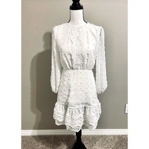 Beautiful Lace White Dress Size S